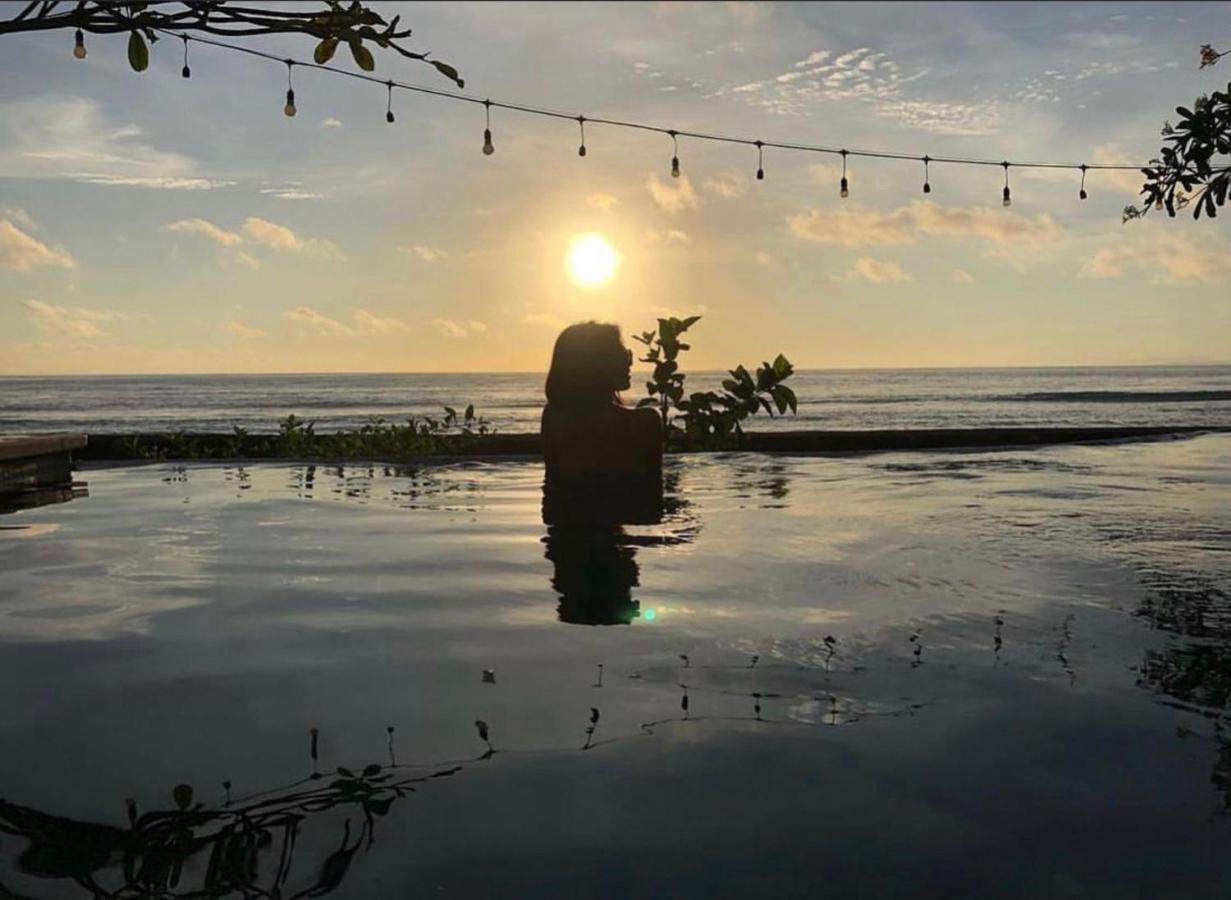 Juan Beach Bungalow Batununggul Bagian luar foto