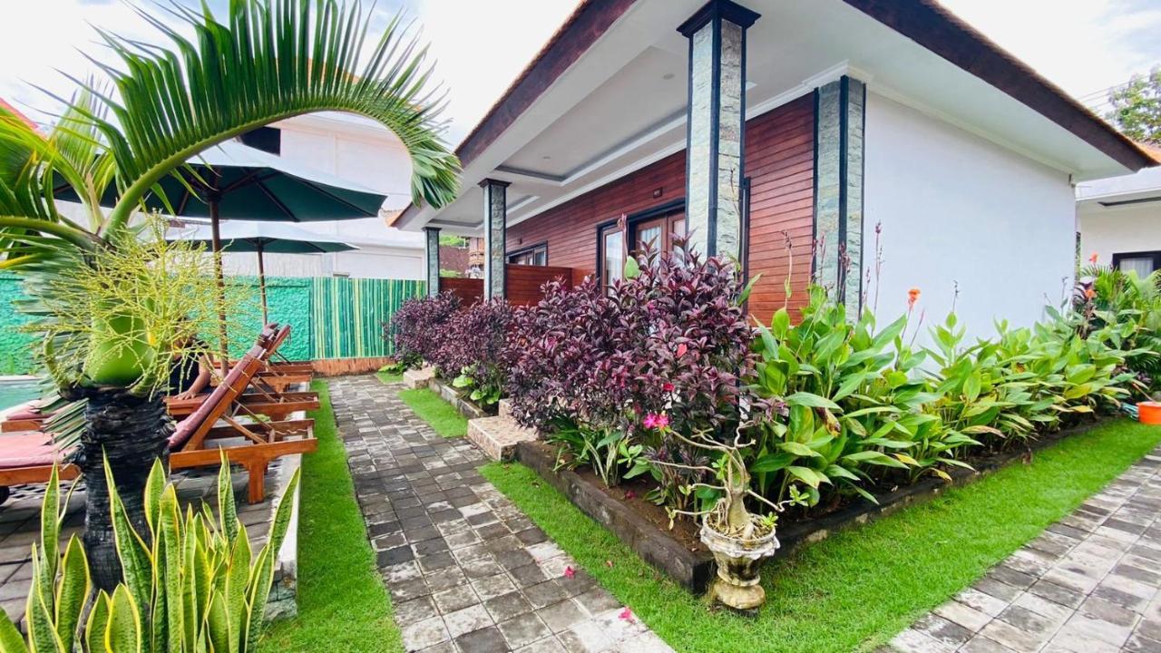Juan Beach Bungalow Batununggul Bagian luar foto