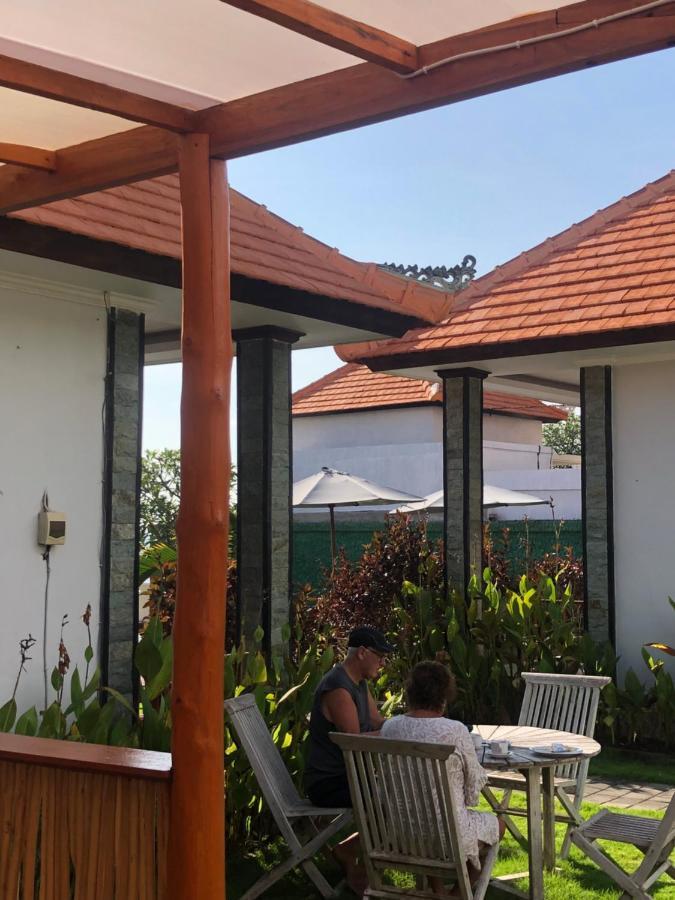 Juan Beach Bungalow Batununggul Bagian luar foto